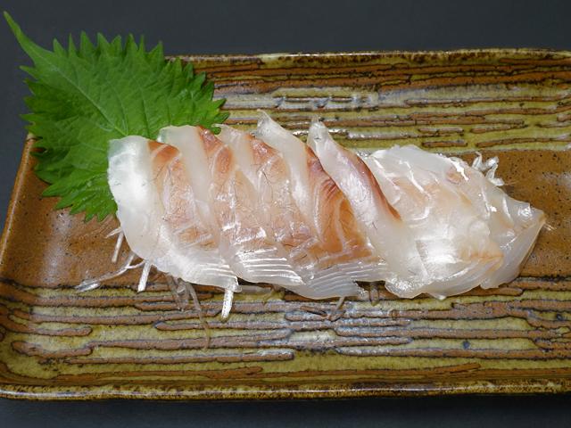 たい刺身8切れ入
