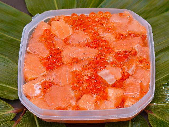 時鮭と鮭いくらの醤油漬120g